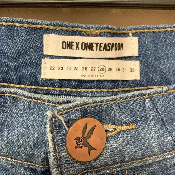 One Teaspoon Relaxed Leg Jeans Size 28 - Picture 4 of 12
